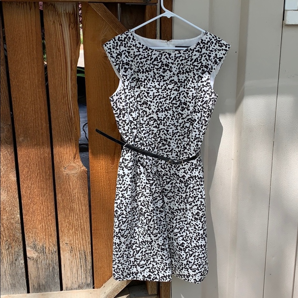 Black and White Shift Dress size 12